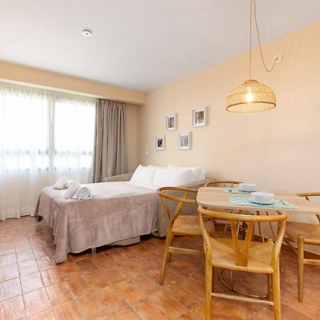 Apartamentos Las Ciencias K Валенсия Экстерьер фото