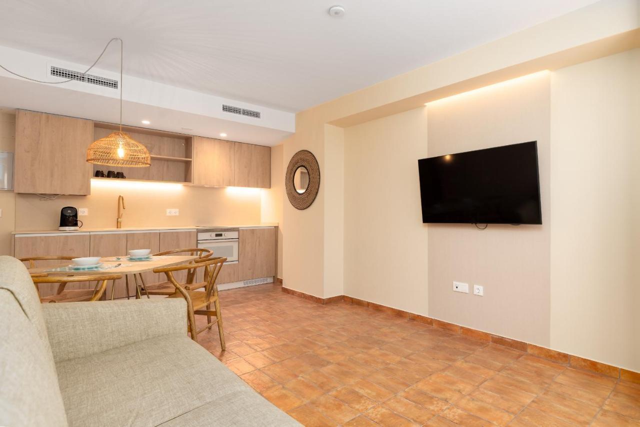 Apartamentos Las Ciencias K Валенсия Экстерьер фото