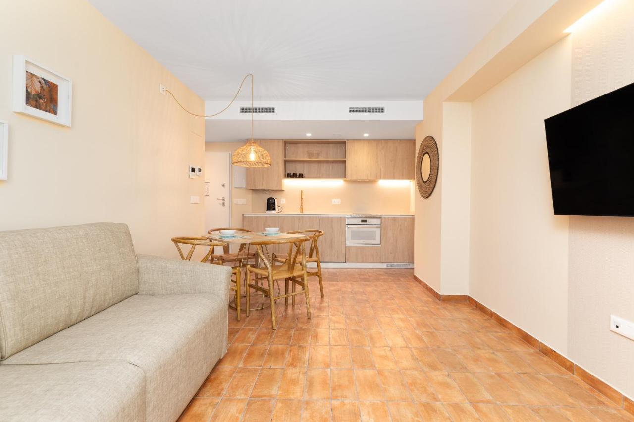 Apartamentos Las Ciencias K Валенсия Экстерьер фото
