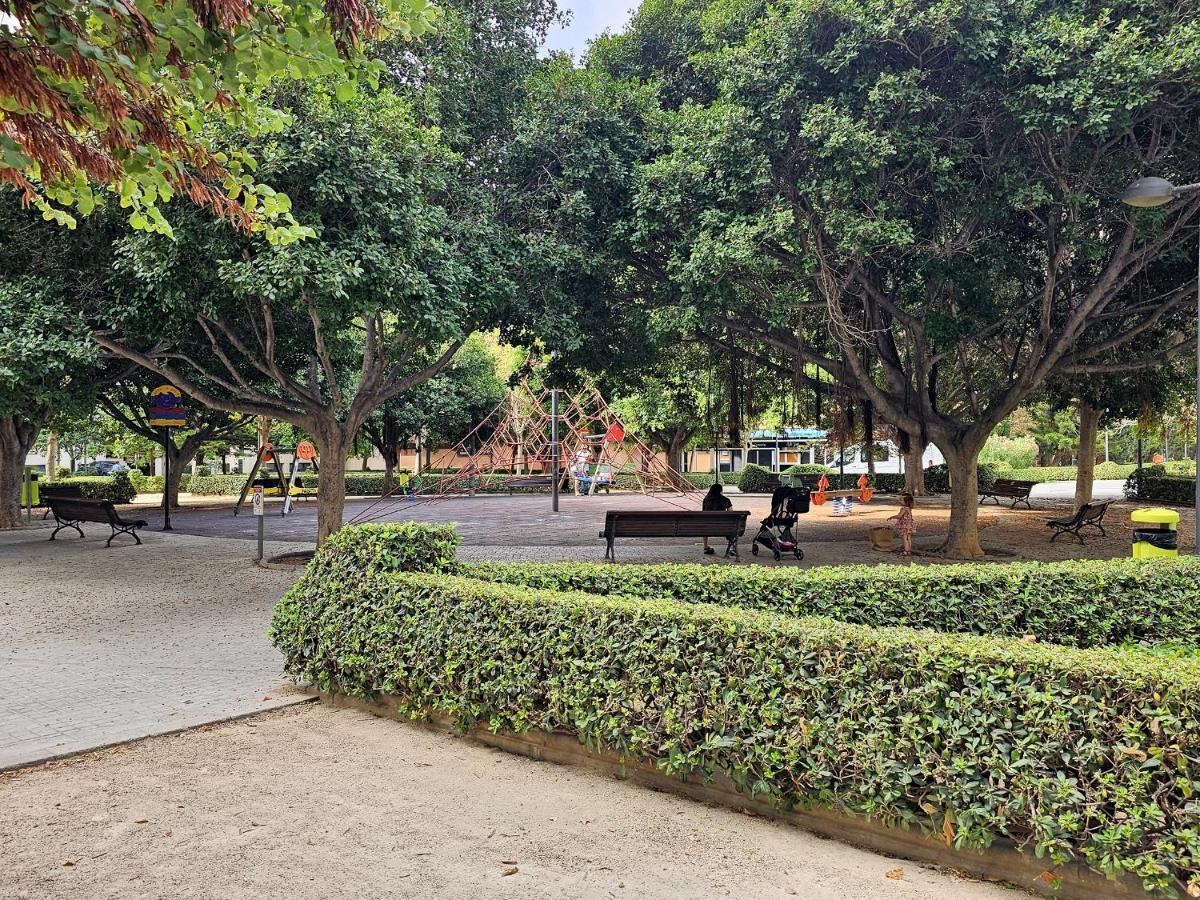 Apartamentos Las Ciencias K Валенсия Экстерьер фото